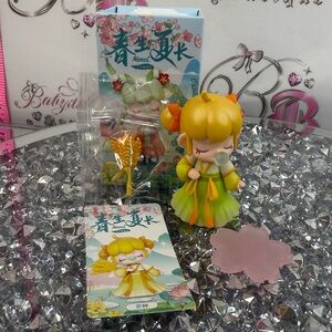 Rolife Nanci doll harvest wheat yellow Cute Yellow & Green Floral Figurine